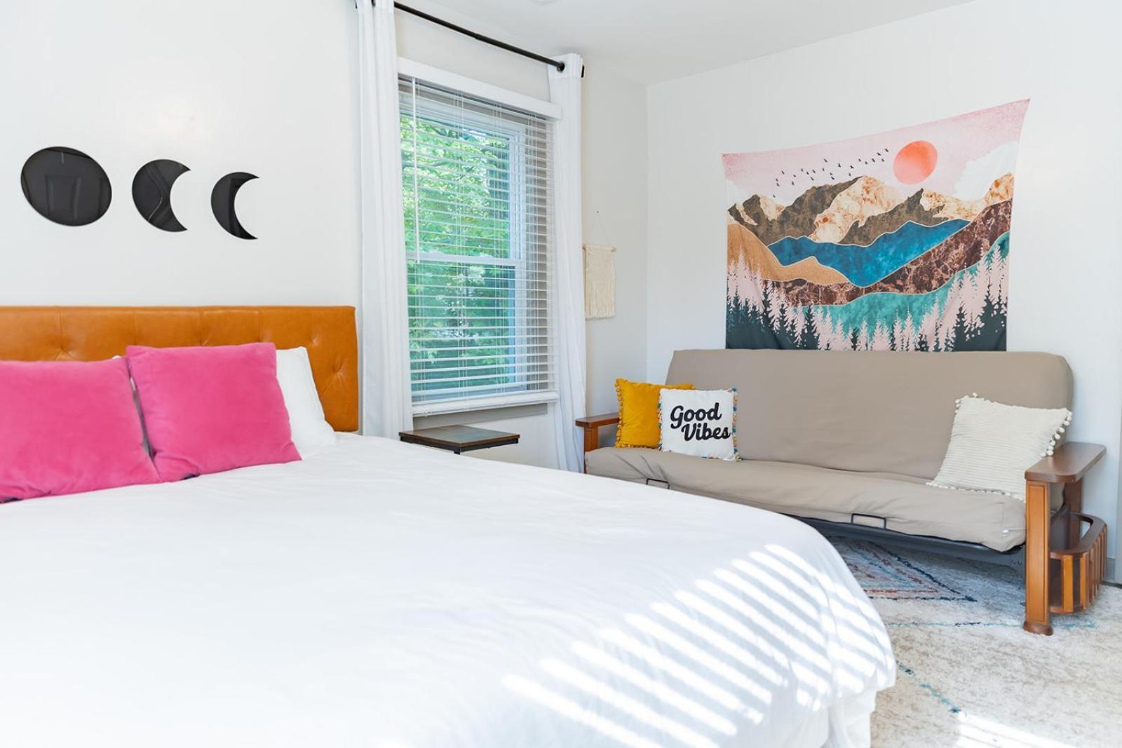 Blue Bungalow W/ Free Golf Cart 1/2 Mi From Square Covington Εξωτερικό φωτογραφία